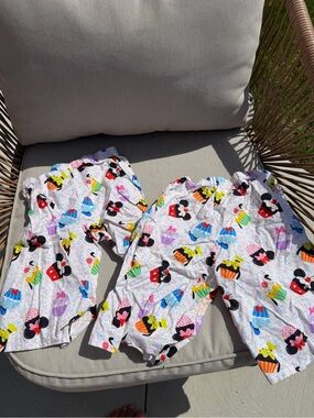 Custom 1 pair Disney White Mickey Mouse Cupcake Print Shorts